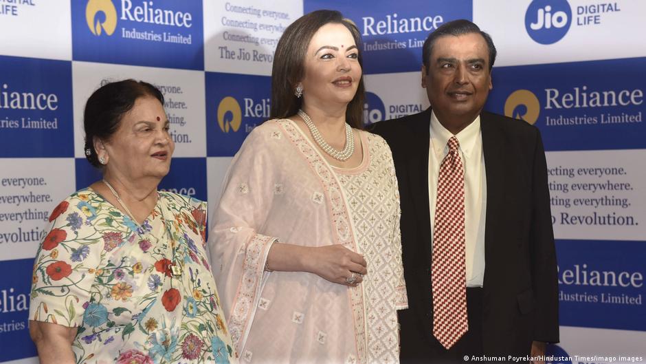 रिलायंस की एंट्री से बढ़ेगी ग्रीन एनर्जी सेक्टर में प्रतिस्पर्धा रिलायंस की एंट्री से बढ़ेगी ग्रीन एनर्जी सेक्टर में प्रतिस्पर्धा