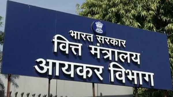 गंगा किनारे लाशों की खबर रही सुर्खियों में