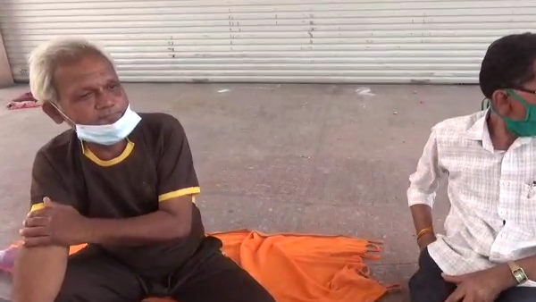 मुम्बई में 26 हजार की सैलेरी में किया काम