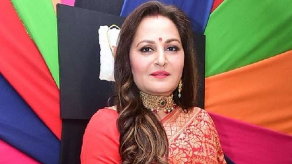 इस वजह से ट्रेन में नहाना पड़ा था