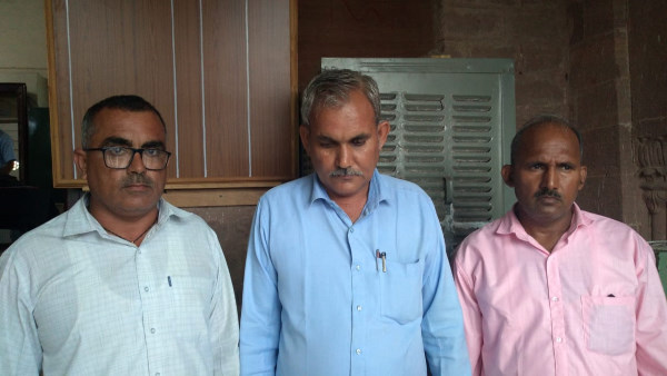 बाड़मेर में एसीबी की कार्रवाई