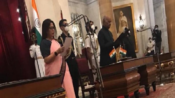 दिल्ली की ही रहने वाली हैं मीनाक्षी लेखी