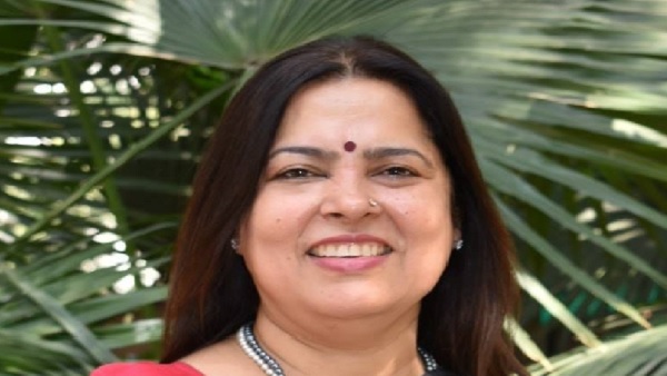 सुषमा स्वराज के बाद मीनाक्षी लेखी ने किया कारनामा