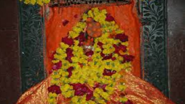 यहां पढे़ं ललिता चालीसा, जानें महत्व और लाभ यहां पढे़ं ललिता चालीसा, जानें महत्व और लाभ