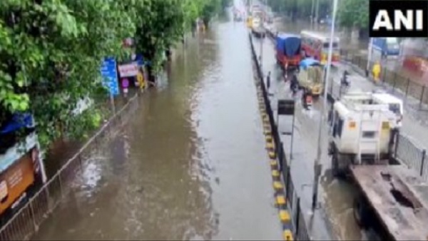 मूसलाधार बारिश