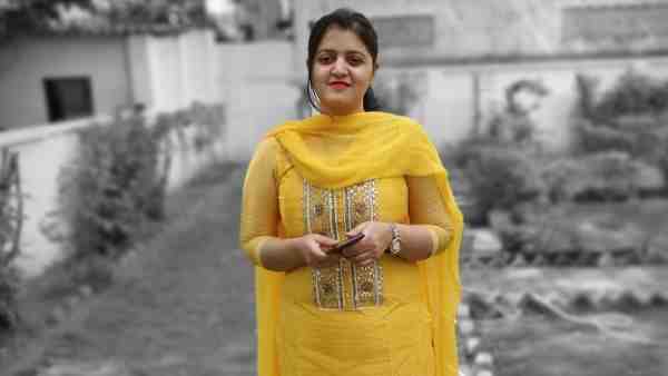 नहीं मिले अच्छे मार्क्स तो हताश होने की जरूरत नहीं: पूजा