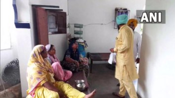 लड़की के परिवार वालों पर आरोप