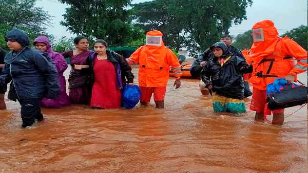 कुछ इलाकों में कम हो सकती है बारिश की तीव्रता