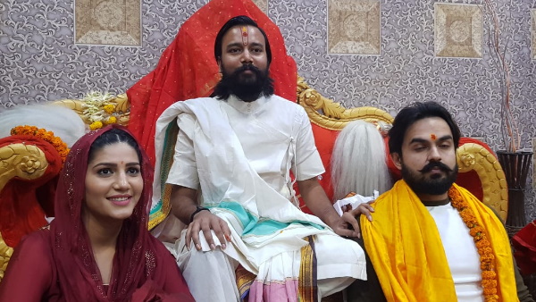 अक्टूबर में सामने आ सकती है बेटे की फोटो