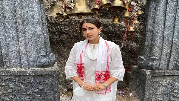 सारा अली खान पहुंची मंदिर