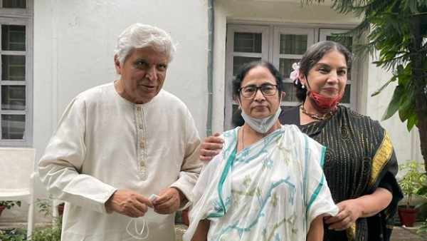 इंडिया को चेंज की जरूरत: जावेद अख्तर इंडिया को चेंज की जरूरत: जावेद अख्तर