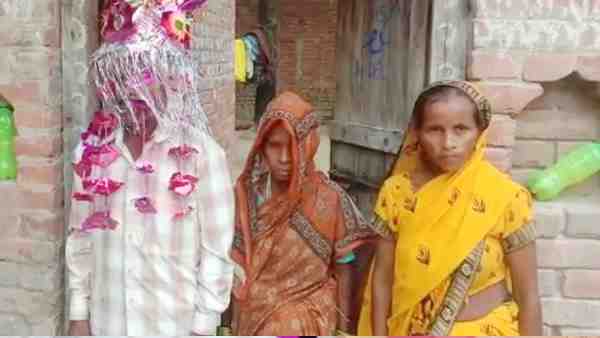 इस अनोखी शादी की चर्चा हो रही है पूरे इलाके में