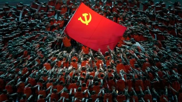 जवान महिलाओं को बिल्कुल स्थान नहीं