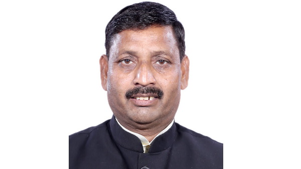 FIR against BJP MP Dharmendra Kashyap for misbehaving in Jageshwar Dham in Almora FIR against BJP MP Dharmendra Kashyap for misbehaving in Jageshwar Dham in Almora