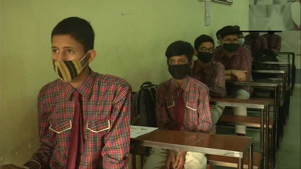 तीसरी लहर को लेकर सख्ती,कटेंगे चालान