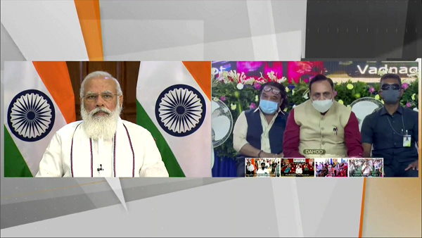 PM Narendra Modi interacts with beneficiaries of Pradhan Mantri Garib Kalyan Anna Yojana Gujarat today PM Narendra Modi interacts with beneficiaries of Pradhan Mantri Garib Kalyan Anna Yojana Gujarat today