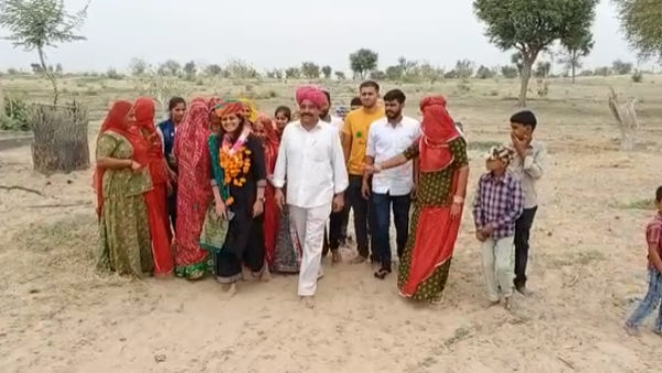 बेटी की रैंक पिता से बड़ी