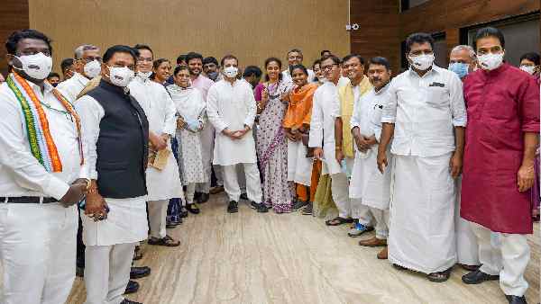 राहुल गांधी के साथ नाश्ता करने कौन-कौन पहुंचा ?