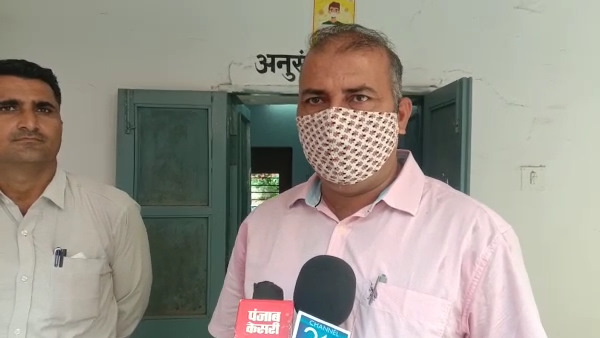 11 अप्रैल को एसीबी को शिकायत