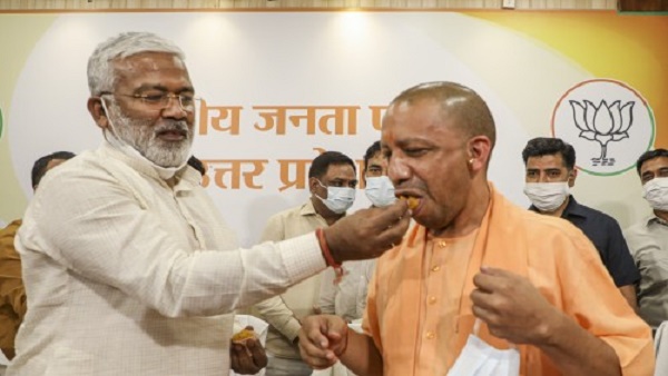 एंटी इनकंबेंसी को काउंटर करने की तैयारी
