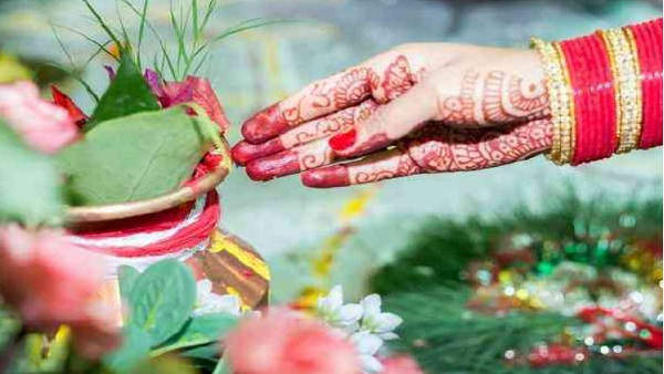 हरियाली तीज 11 अगस्त को, जानिए पूजा-विधि हरियाली तीज 11 अगस्त को, जानिए पूजा-विधि