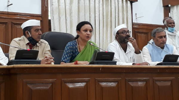 महिला वोटरों की ताकत को प्रियंका ने पहचाना
