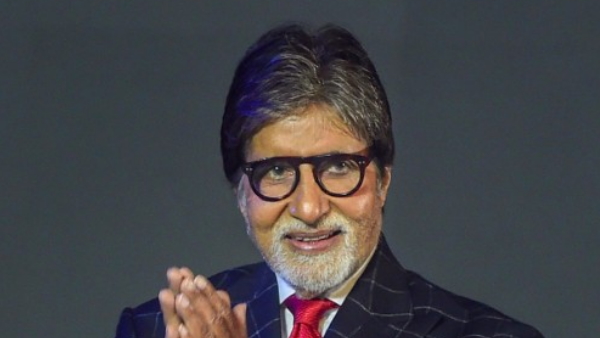'अमिताभ मुस्कुराए बिना नहीं रह पाए'