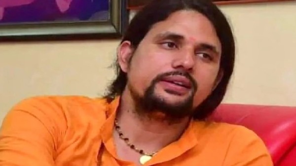 Anand Giri Anand Giri