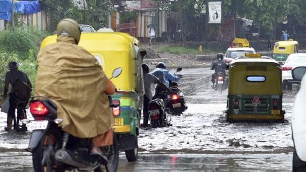 पहाड़ पर क्या हैं हाल?