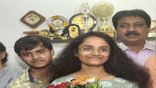 यूपीएससी के टॉप 15 सफल प्रतियोगियों को प्राप्त अंक
