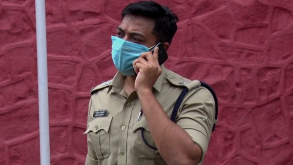 अज्ञात वाट्सऐप नबंर से मैसेज आया