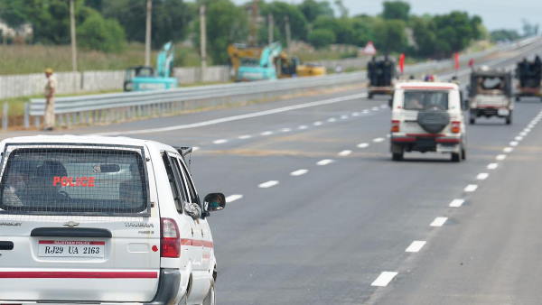 जयपुर-दिल्ली के बीच इलेक्ट्रिक हाईवे का सपना