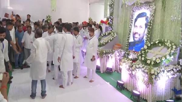 खटक गया नीतीश कुमार नहीं आना