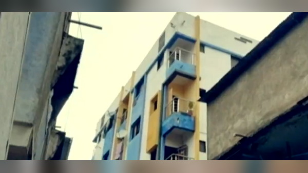 a 2-year-old boy fall from the window of the fourth floor, lost life, the incident was captured in CCTV footage a 2-year-old boy fall from the window of the fourth floor, lost life, the incident was captured in CCTV footage