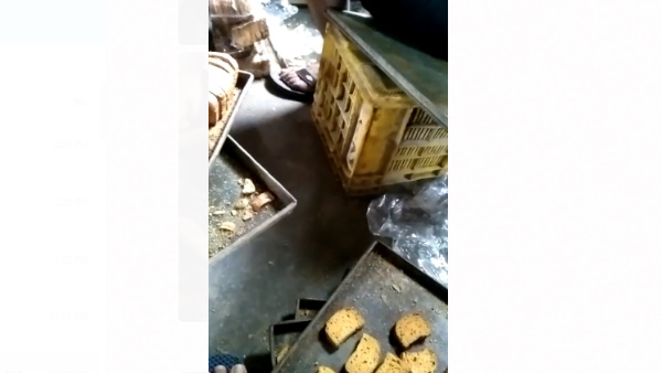 दो श्रमिकों की घिनौनी करतूत वायरल