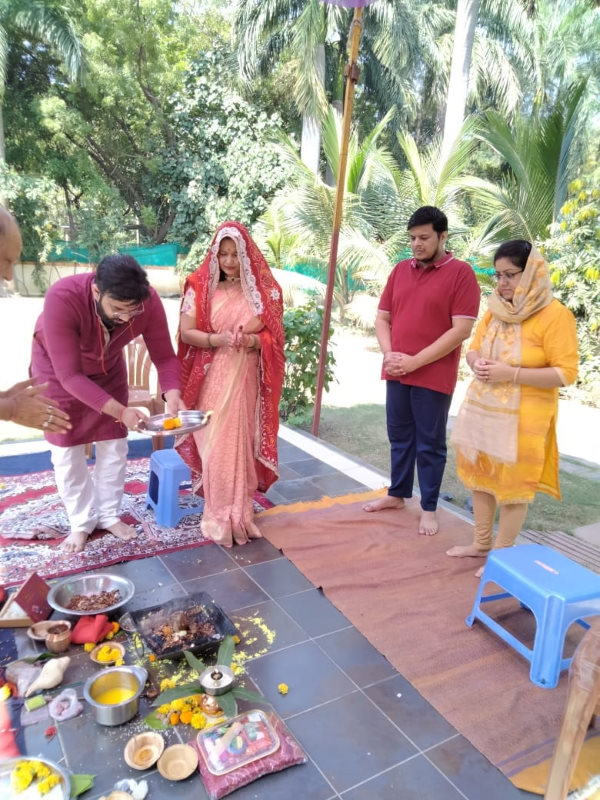 मिल चुका है कोविड-19 महिला योद्धा का अवार्ड