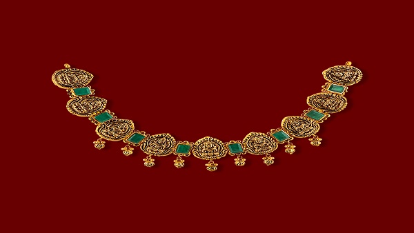 Celebrate this Diwali with handcrafted, heritage gold jewellery Vedha from Kalyan Jewellers Celebrate this Diwali with handcrafted, heritage gold jewellery Vedha from Kalyan Jewellers