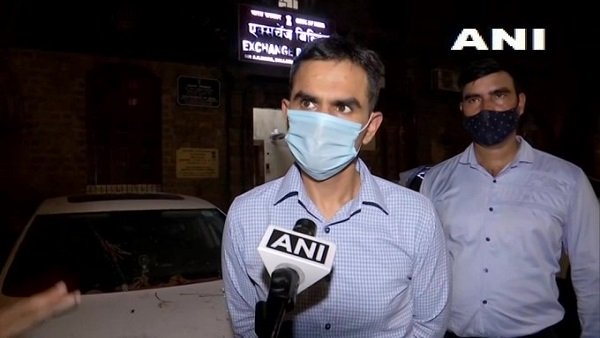 समीर वानखेड़े जबरन वसूली करते हैं