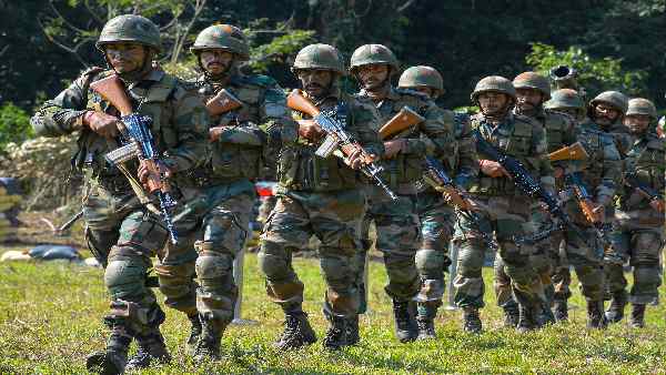 150 आर्मी अफसरों को दी जा चुकी है ट्रेनिंग