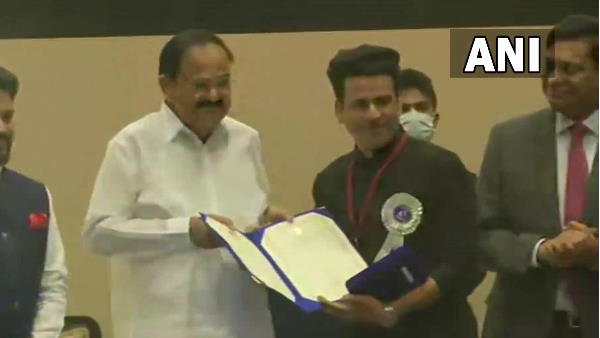 मनोज और धनुष को बेस्ट एक्टर अवार्ड