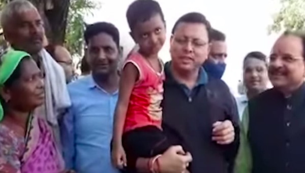 जमीन पर नुकसान का खुद पहुंचकर लिया जायजा