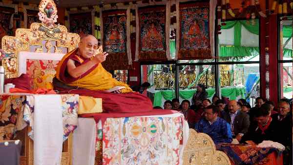 'चीन को अगले दलाई लामा पर फैसला लेने का अधिकार नहीं'