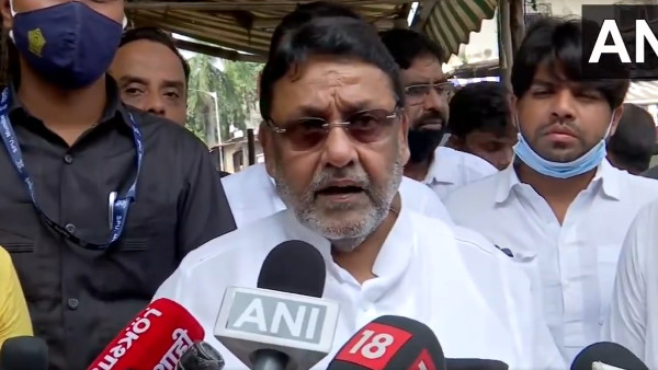 नवाब मलिक का दावा- 10 दिसंबर 2020 को दुबई में थे समीर वानखेड़े