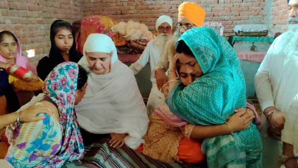 Lakhimpur Kheri Violence: horrific scene of sorrow, anger and tears Lakhimpur Kheri Violence: horrific scene of sorrow, anger and tears