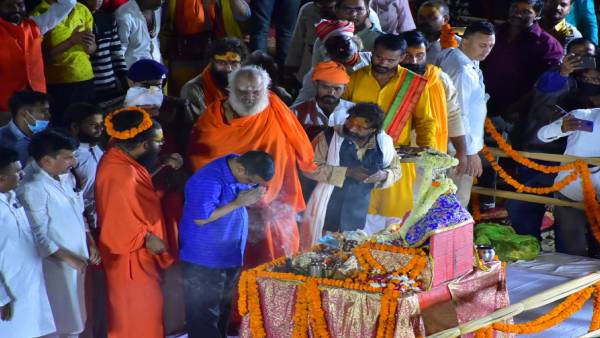 सभी पार्टियां अयोध्या पर कर रहीं फोकस