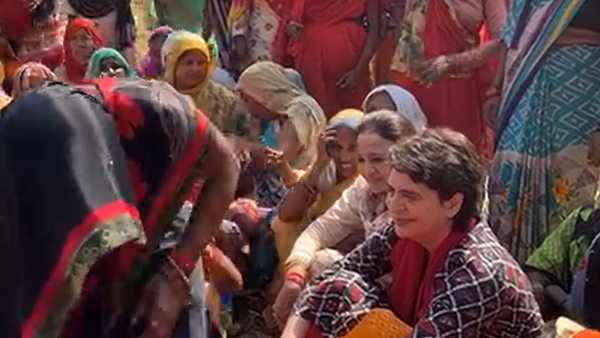 Priyanka Gandhi tried to woo women to participate in UP election Priyanka Gandhi tried to woo women to participate in UP election
