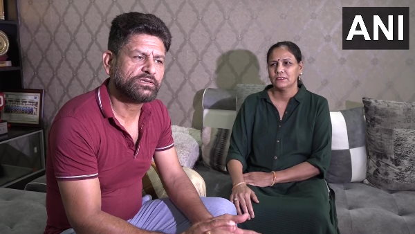 Rahul Chahar parents says if our son plays in match he must lead India to a win Rahul Chahar parents says if our son plays in match he must lead India to a win