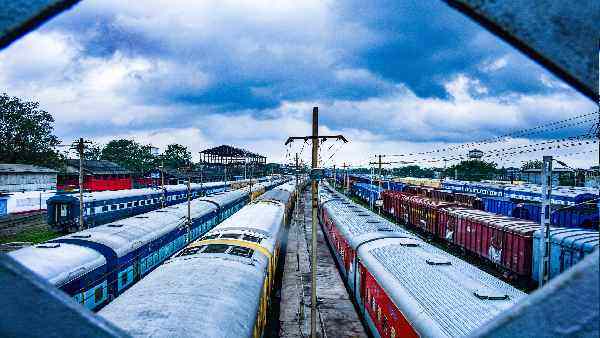 आगे रेलवे के इन संगठनों का हो सकता है विलय