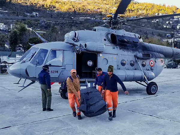 उत्तराखंड में वायु सेना का बचाव अभियान