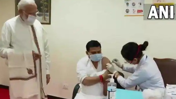 भारत के 100 करोड़ वैक्सीनेशन डोज का आंकड़ा पार किया